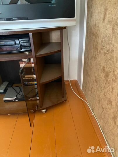 Тумба под телевизор