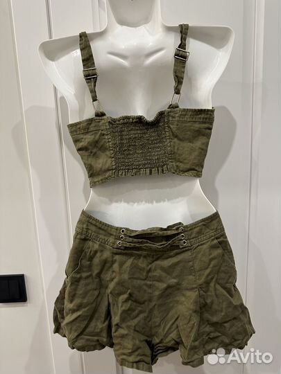 Женский костюм Guess шорты и майка), р-р 42, лен