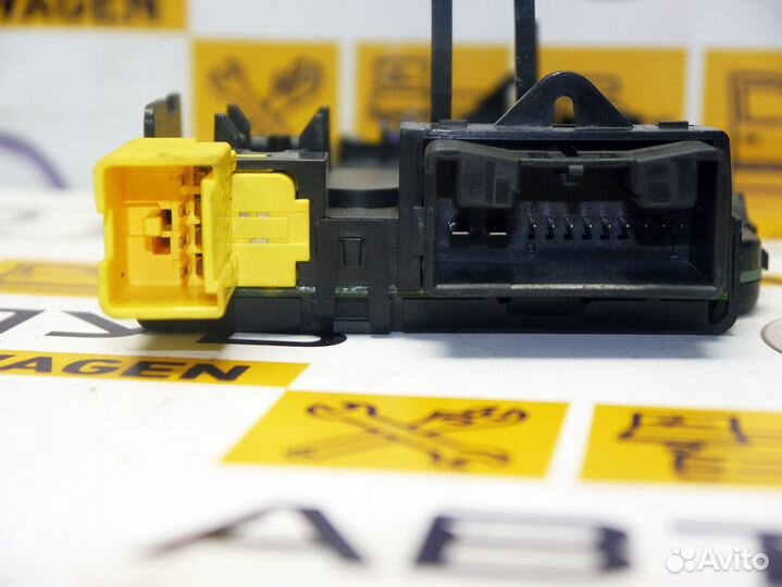 Блок подрулевых переключателей VW Гольф 5