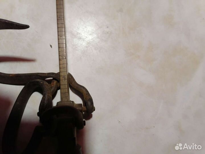 Безмен старинный