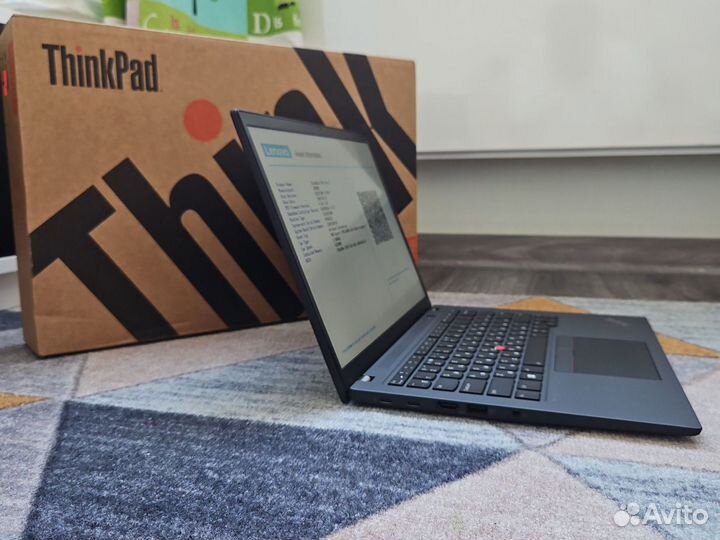 Lenovo ThinkPad T14s Gen 3 (AMD)