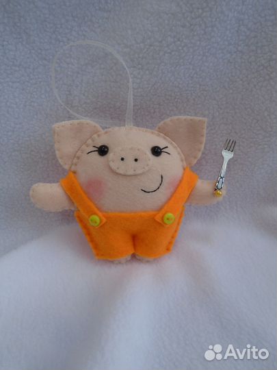 Поросята-игрушки ручной работы