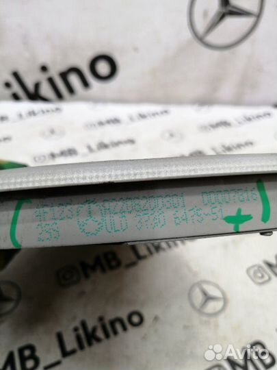 Плафон освещения салона задний Mercedes S-Класс