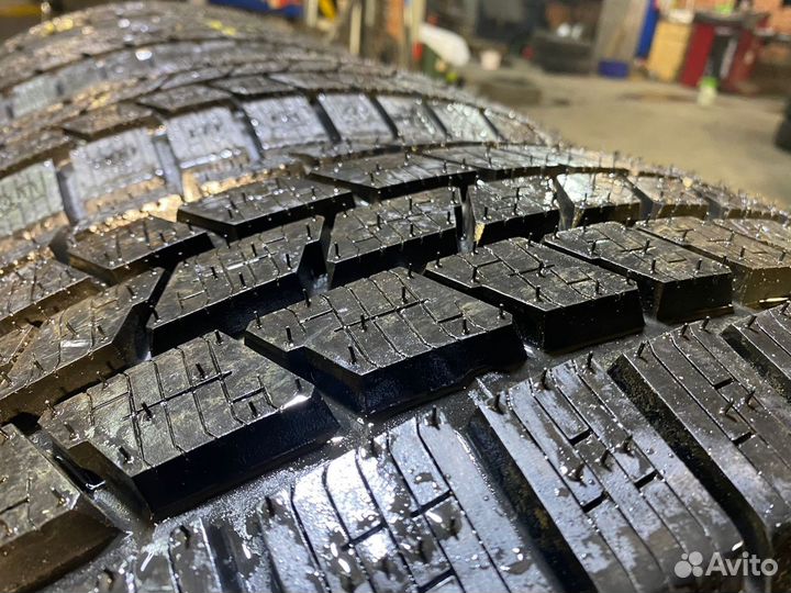 Pirelli Scorpion Ice&Snow 275/70 R16 114T