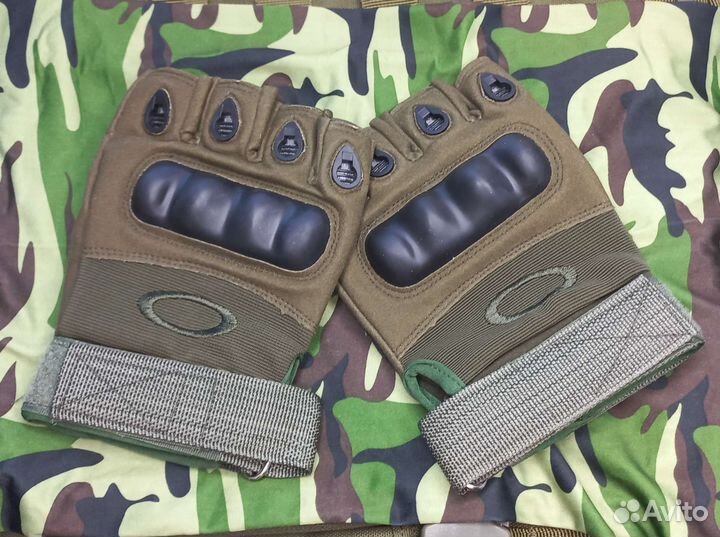 Перчатки беспалые