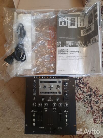 Behringer nox 202