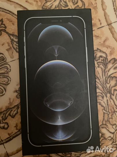 Коробка от iPhone 12 pro max