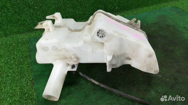 Бачок омывателя Infiniti G 4