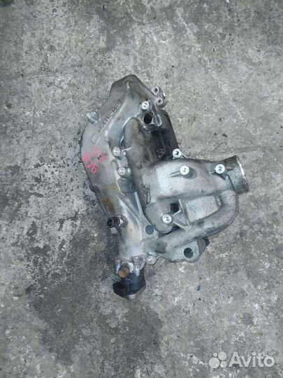 Впускной коллектор мерседес спринтер W906 2,2CDI