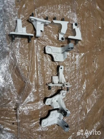 Петля двери Mercedes-Benz GLC-Класс X253/C253 201