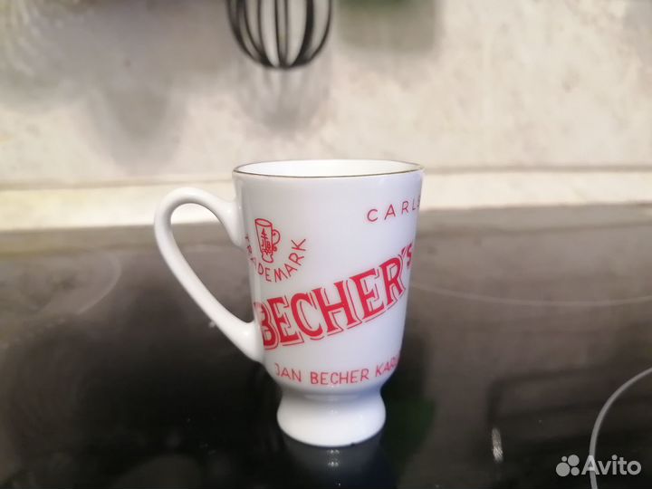 Чайничек Шри Ланка и рюмочка Becher’s Liqueur