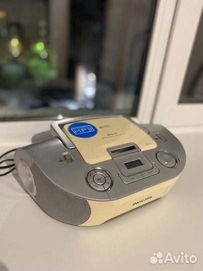 Магнитофон philips
