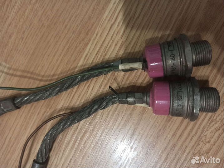 Тиристор силовой