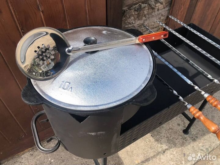 Мангал + казан 10 литров + шампура