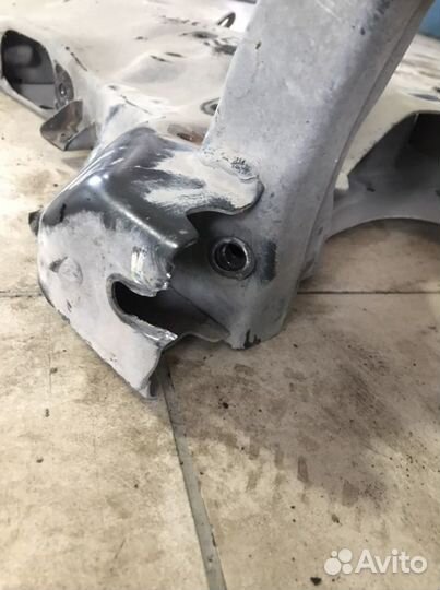 Подрамник, балка передняя optima jf 62405d4050