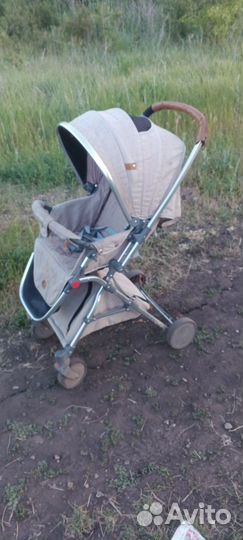Прогулочная коляска