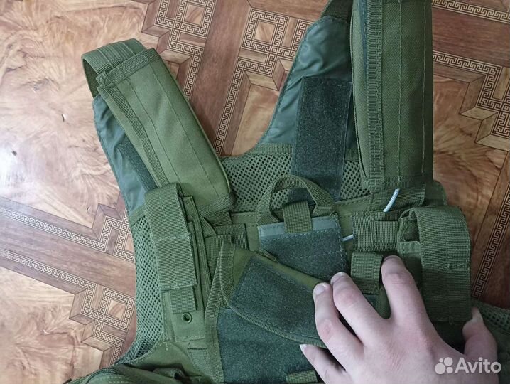 Разгрузочный жилет Бронежилет