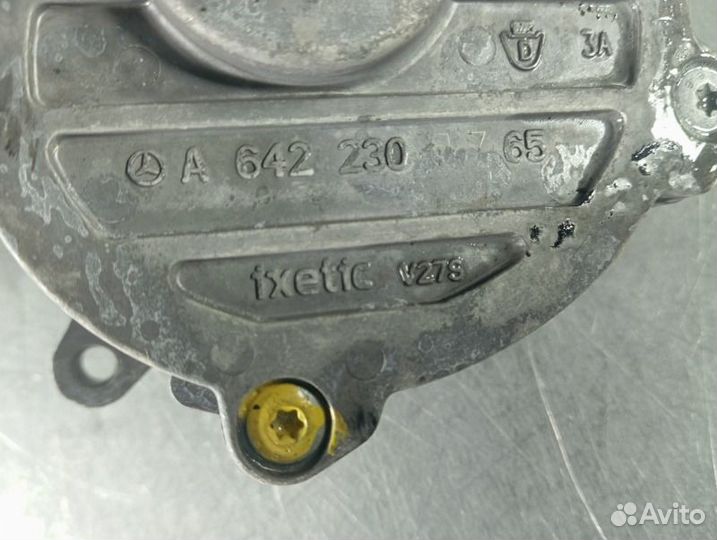Насос вакуумный Mercedes OM642 3.0 CDI 2012