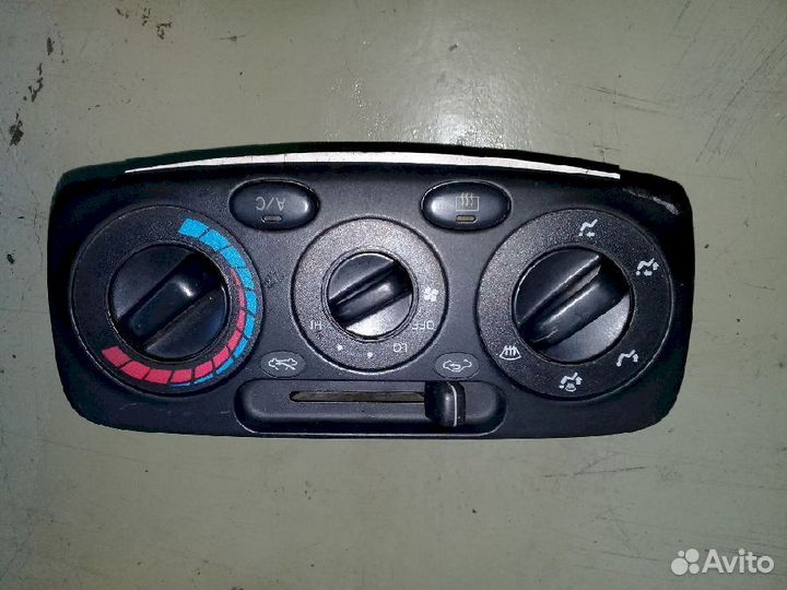 Блок управления климат-контролем 55910-46040 Toyot