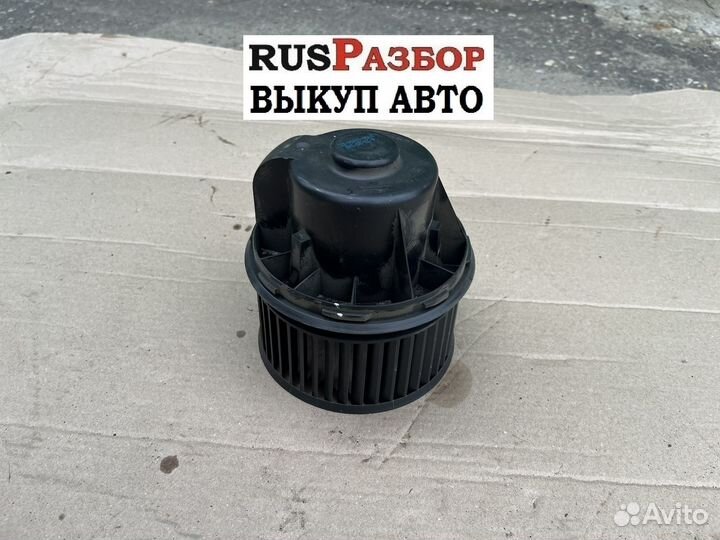 Моторчик печки Форд Фокус 2
