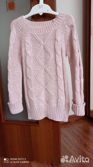 Тёплые кофточки на девочку 110-116 размер