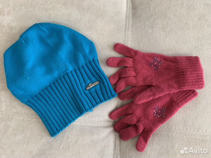 Детские зимние вещи, шарф, шапки, перчатки