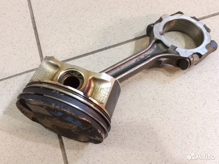 Поршень с шатуном Nissan Teana J32 VQ25DE