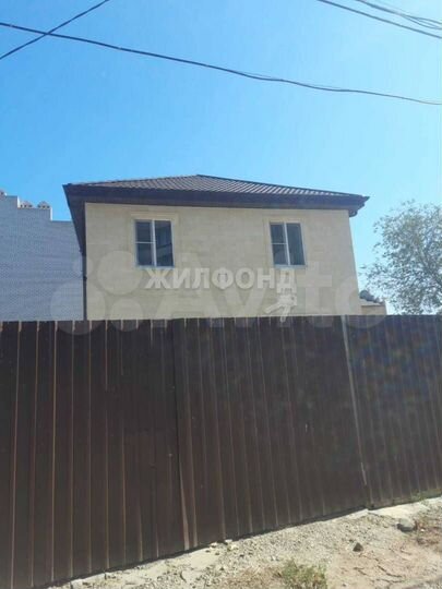 Дом 131 м² на участке 1 сот.