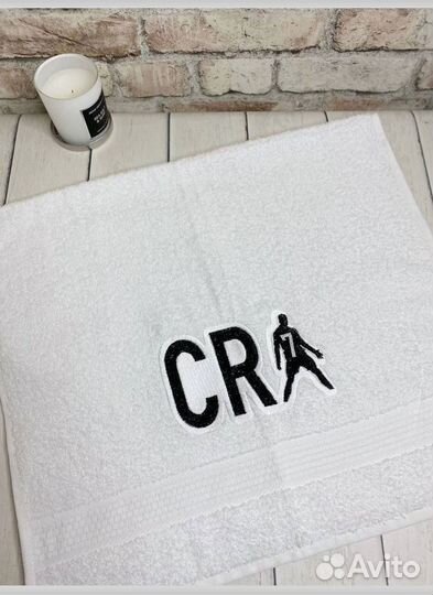 Полотенце с вышивкой