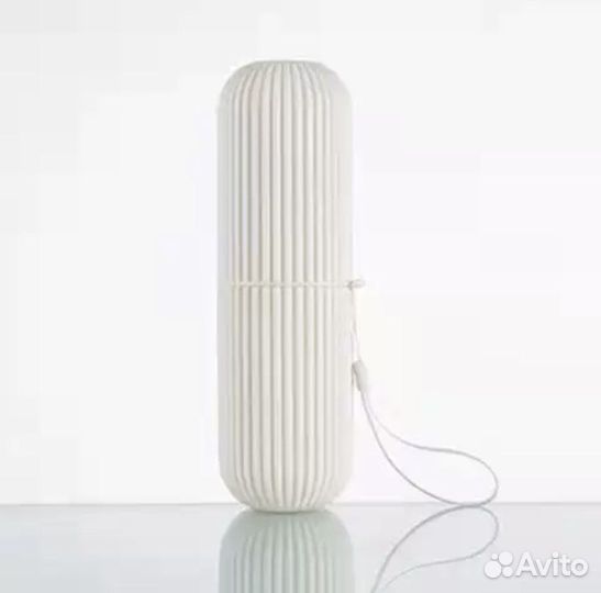 Футляр дорожный для зубных щеток и зубной пасты