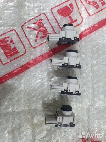 Датчик парковки парктроник Hyundai Grand Santa Fe