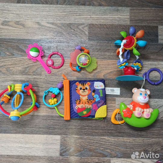 Игрушки для малышей