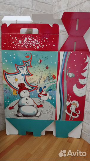 Коробка большая новогодняя