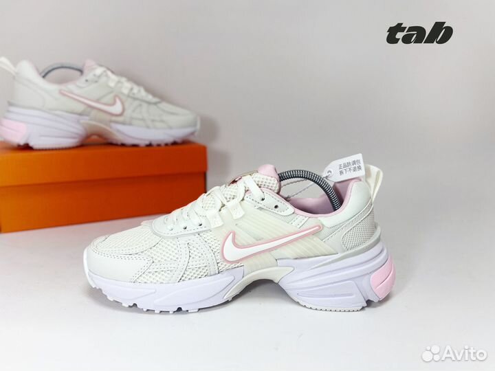 Кроссовки женские Nike V2K Run