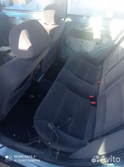 Кузов Фольцваген Пассат Б5 1,6 бен. AHL мех.96-00г