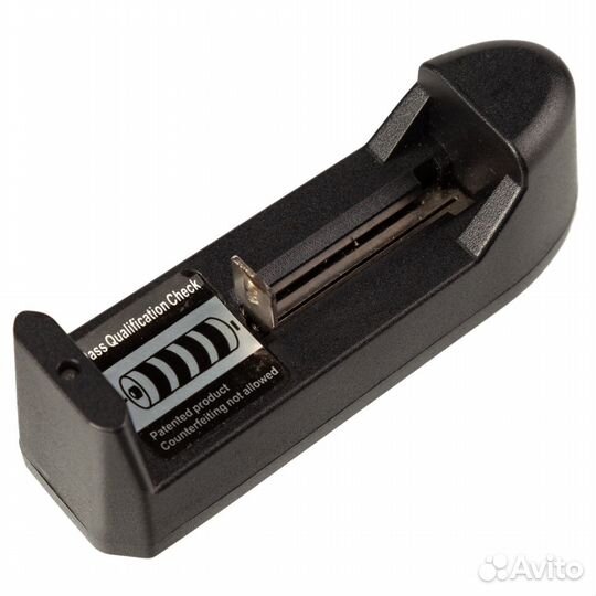 Зарядное устройство PWR для одного аккумулятора 16