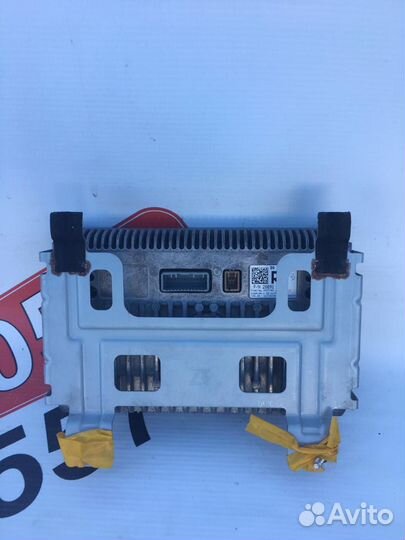 Nissan Patrol Y62 Монитор