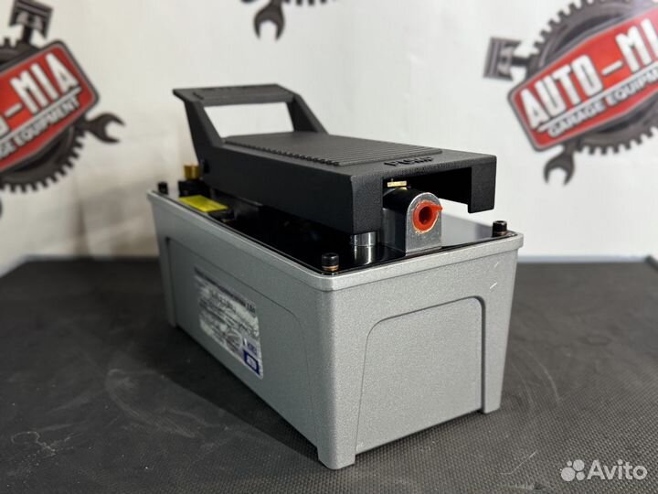 Насос пневмогидравлический 1.6 л horex