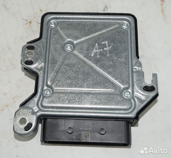 Блок управления подушками безоп Skoda Octavia А7