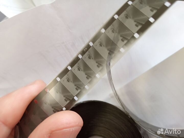 Ч/б отснятая киноплëнка 16мм