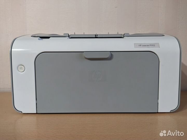 HP LaserJet P1102 - Пробег: 2400 страниц