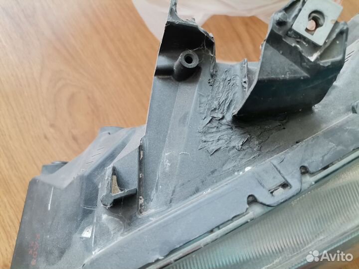 Фара хонда цивик 4Д 2007