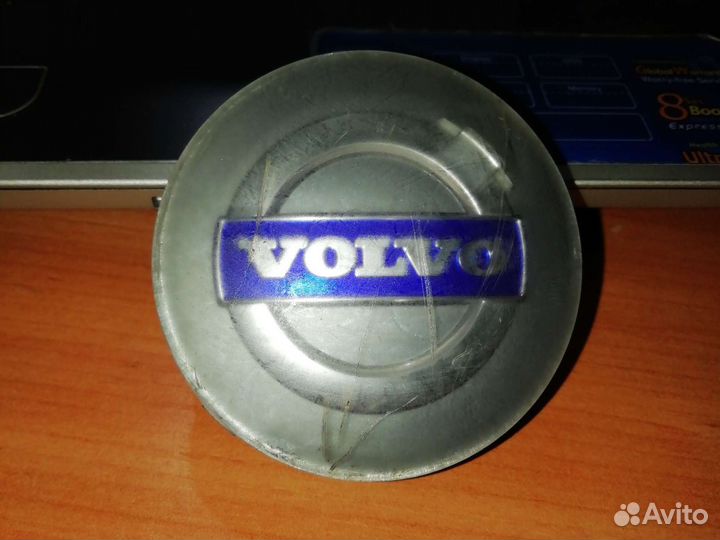 Заглушка колпака диска volvo