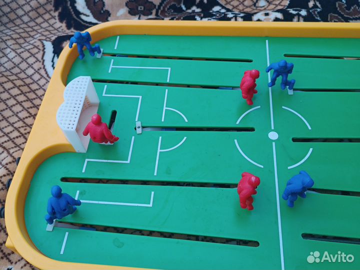 Настольный футбол