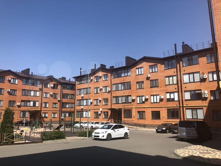 2-к. квартира, 62,4 м², 1/4 эт.