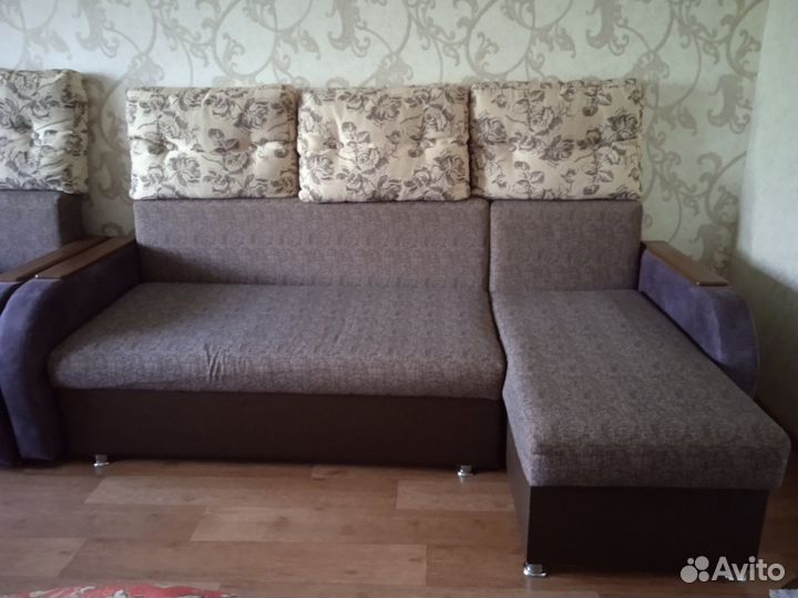 Угловой диван бу