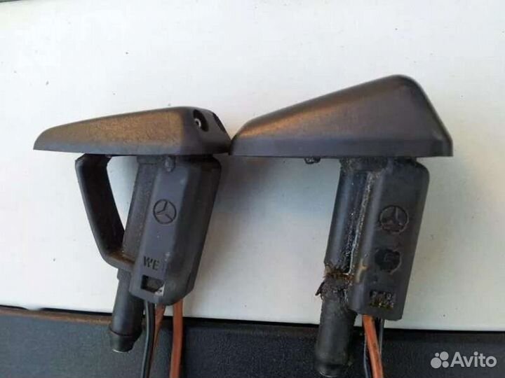 Форсунки омывателя лобового стекла w201 w124 w126