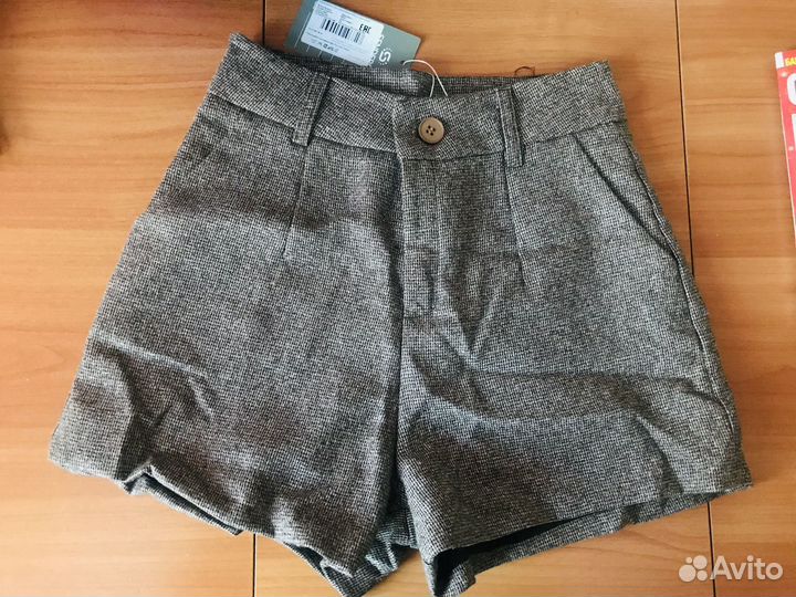 Шорты женские классические