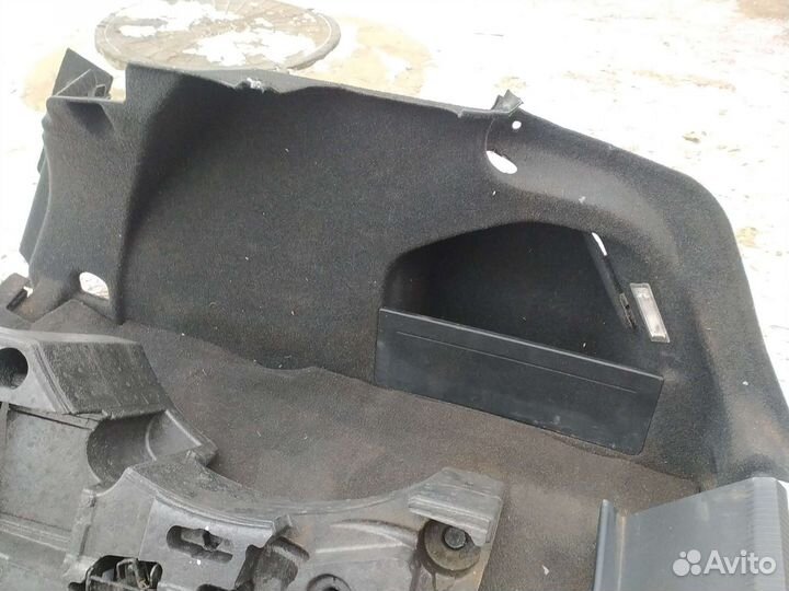 Обшивки багажника volkswagen passat CC