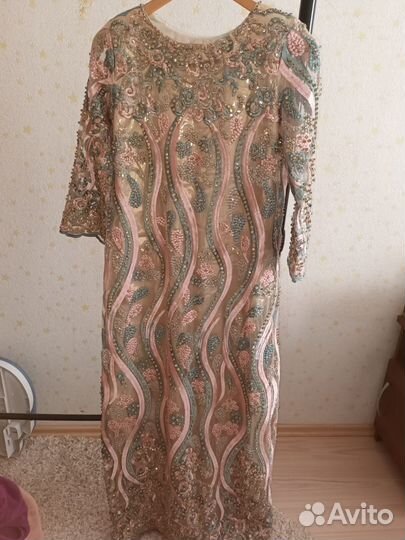 Платье новое